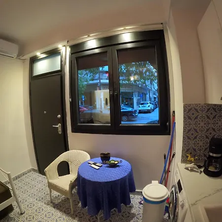 Lux Riad In Lägenhet